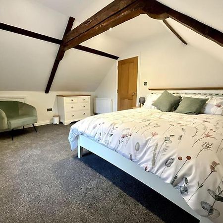 Apt D In Old Grade 2 Converted Farmhouse Market Weighton Eksteriør billede