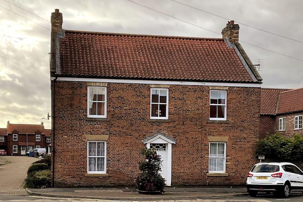 Apt D In Old Grade 2 Converted Farmhouse Market Weighton Eksteriør billede