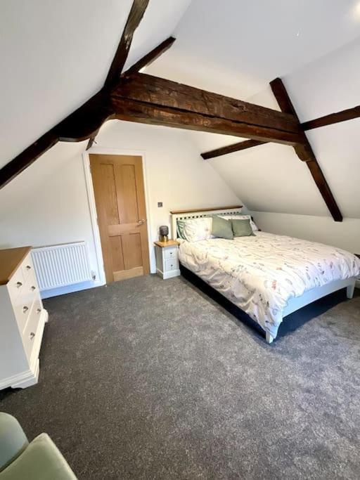Apt D In Old Grade 2 Converted Farmhouse Market Weighton Eksteriør billede