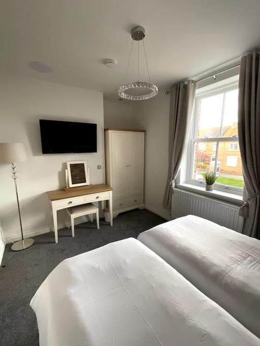 Apt D In Old Grade 2 Converted Farmhouse Market Weighton Eksteriør billede